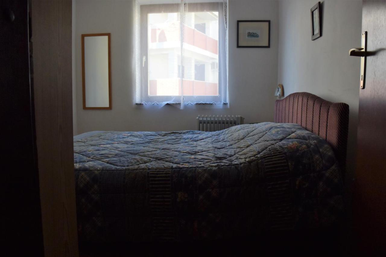 70 Sq M Apartment At Saint Martin'S Harbour Mali Lošinj Oda fotoğraf
