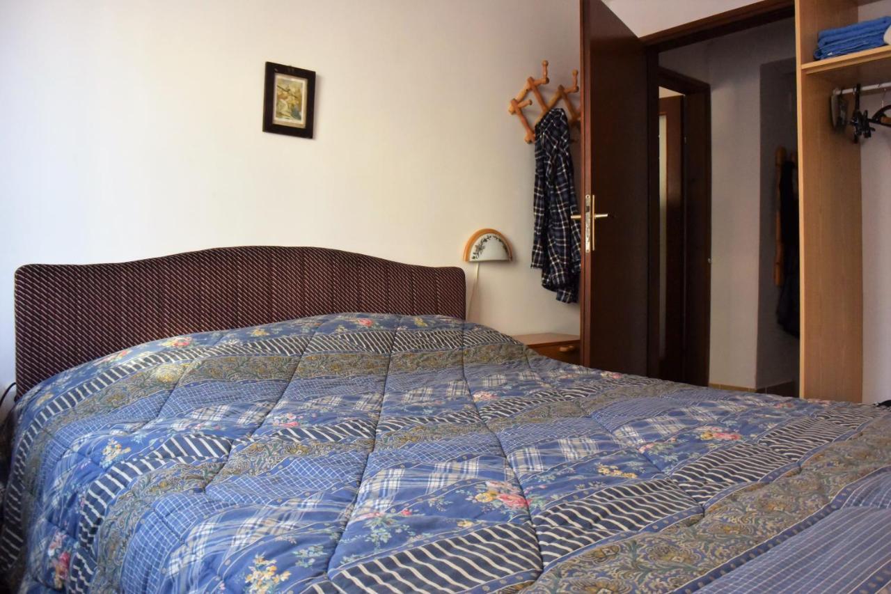 70 Sq M Apartment At Saint Martin'S Harbour Mali Lošinj Oda fotoğraf